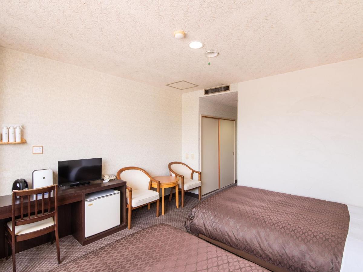 Hotel Primrose Saito 外观 照片