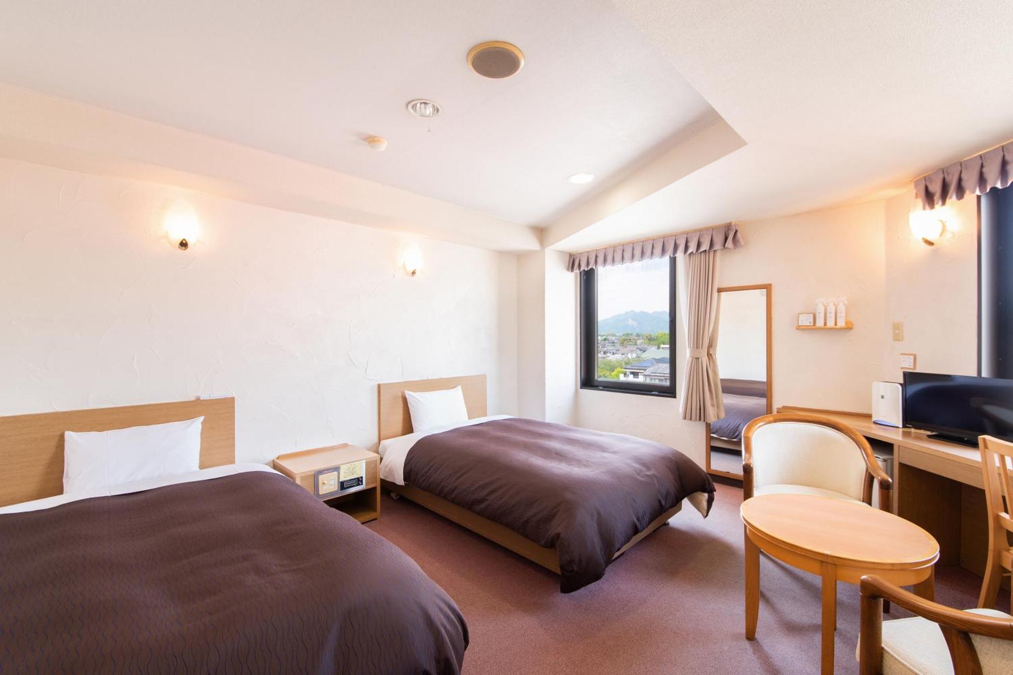 Hotel Primrose Saito 外观 照片